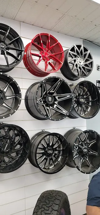 Taz Tires North Broadway 4