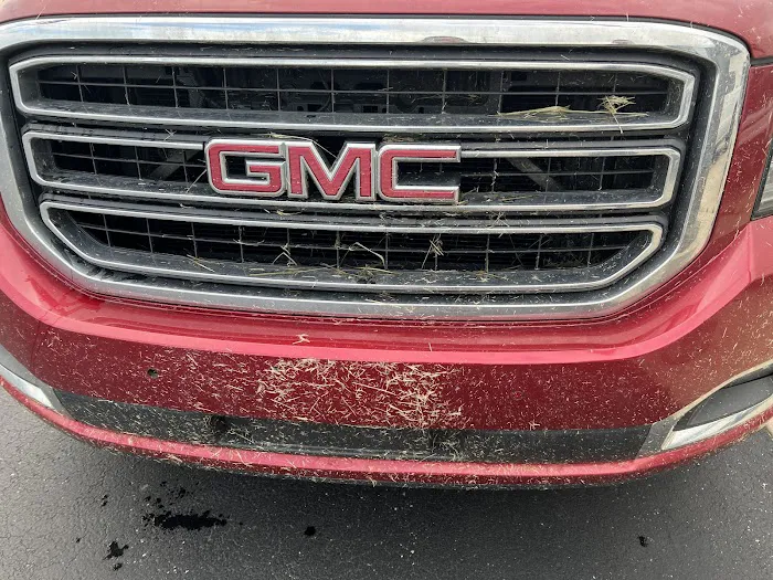 Mark Wahlberg Chevy Columbus Service Center 1