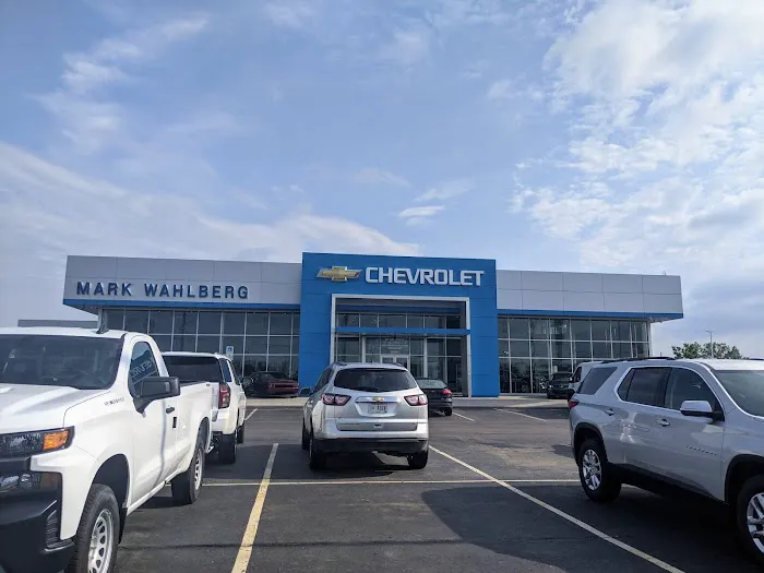 Mark Wahlberg Chevy Columbus Service Center 0