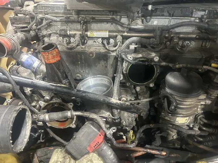 SON TRUCK REPAIR 9