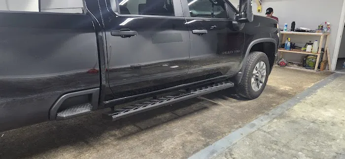 Mobile Sounds and Auto Accessories 9