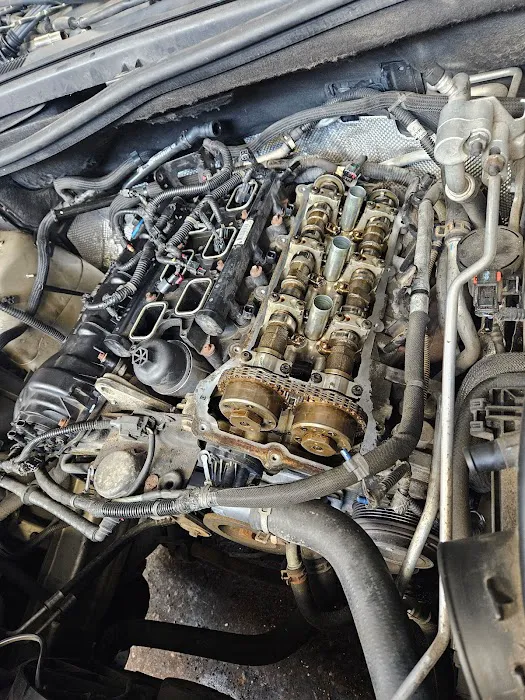 Escobar Auto Service LLC 3