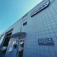 M Work Auto Body Kenny Rd