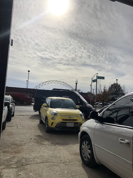 Castro Body Shop Llc 4
