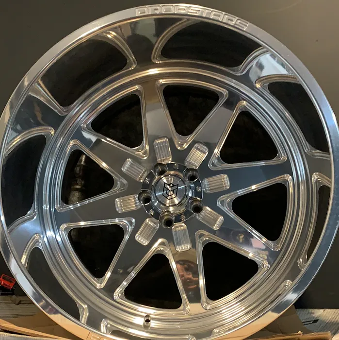 Bernardo Bros Diesel Garage 2