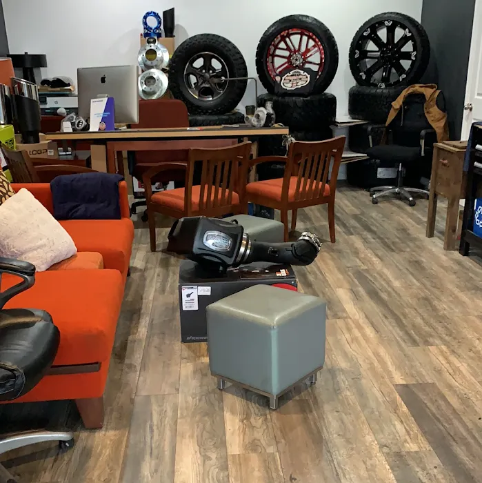 Bernardo Bros Diesel Garage 7