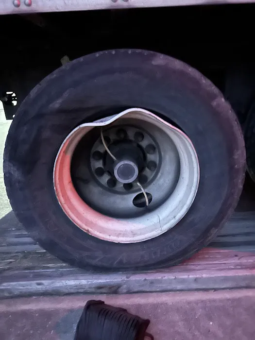 Bob Sumerel Tire 1