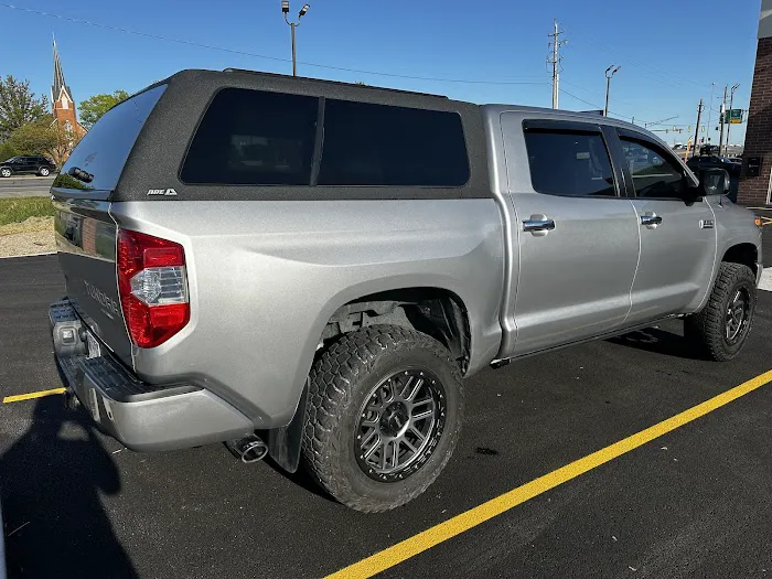 Fine Line Auto Body Hilliard 1