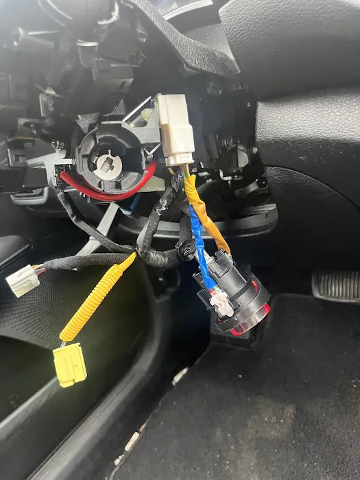 Buckeye Nissan Collision Center 4