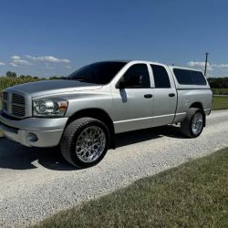Grizzle’s Auto Collision Repair ico