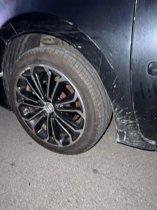 Jason Pitzer's Knisley's Body Shop, LLC. 5