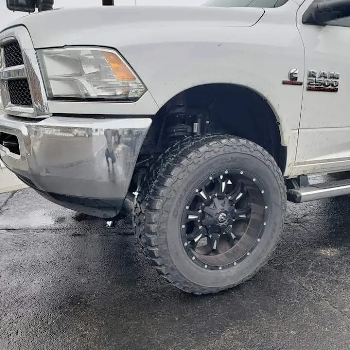 RV's Tire & Wheel 6