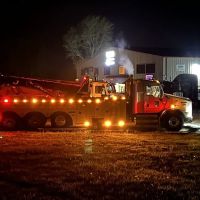 Red's Truck Center