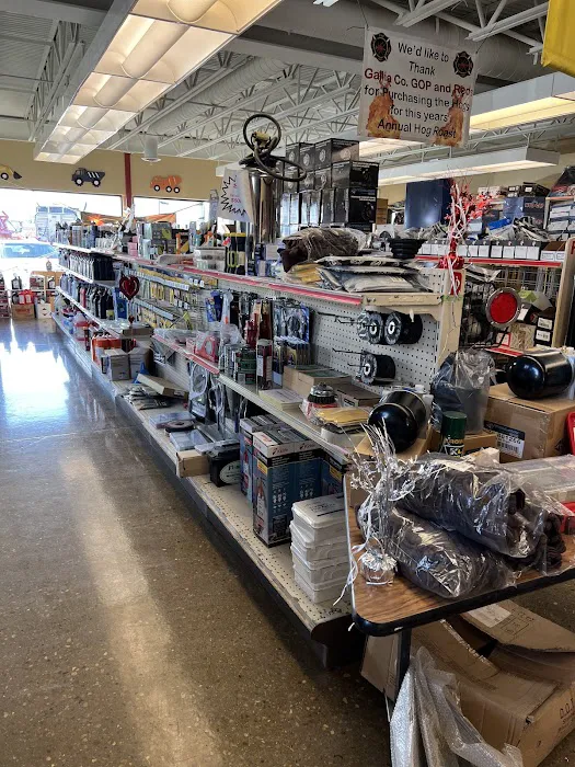 Red's Truck Center 8