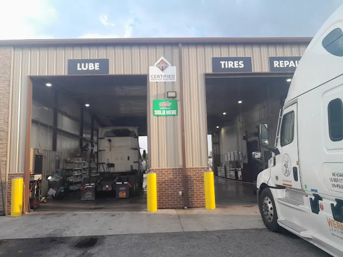 Love's Truck Care 4