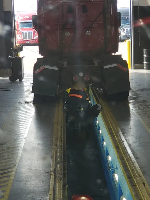 Speedco Truck Lube and Tires 1