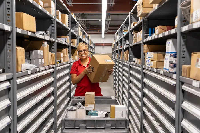 Rush Truck Centers - Lima Parts 4