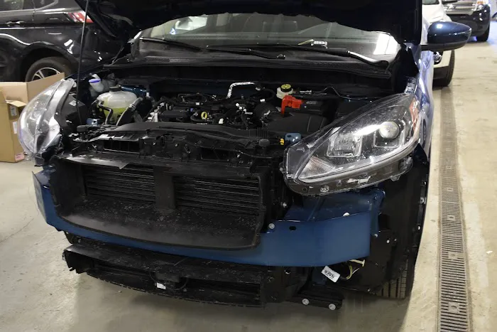 Reineke Collision Center - Lima 6