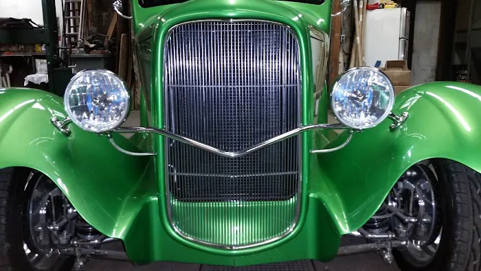 Ken's Body & Chassis 3