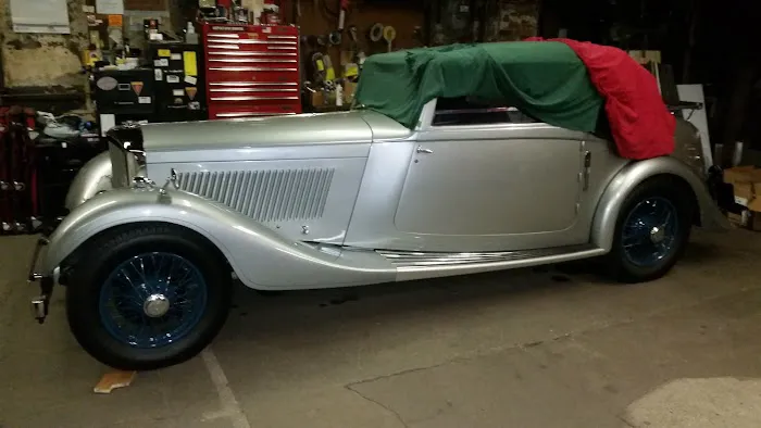 Ken's Body & Chassis 7