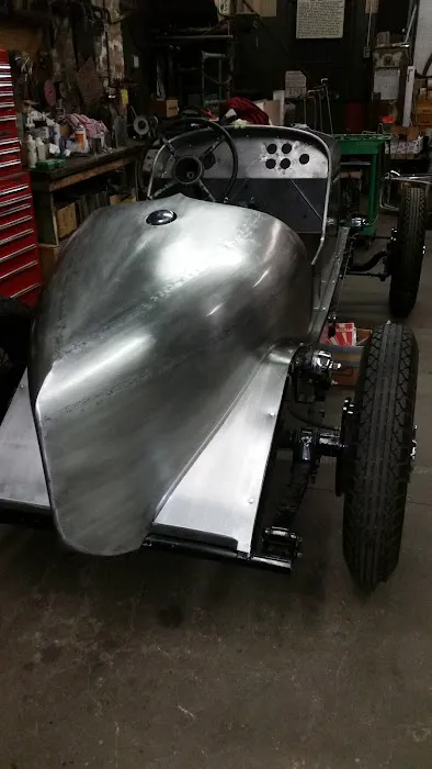 Ken's Body & Chassis 6