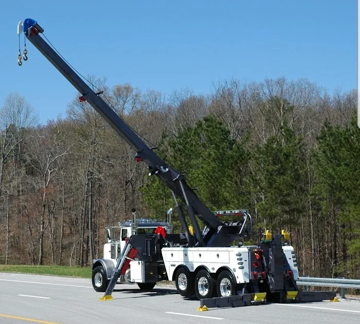 DMK truck & trailer repair LLC 4