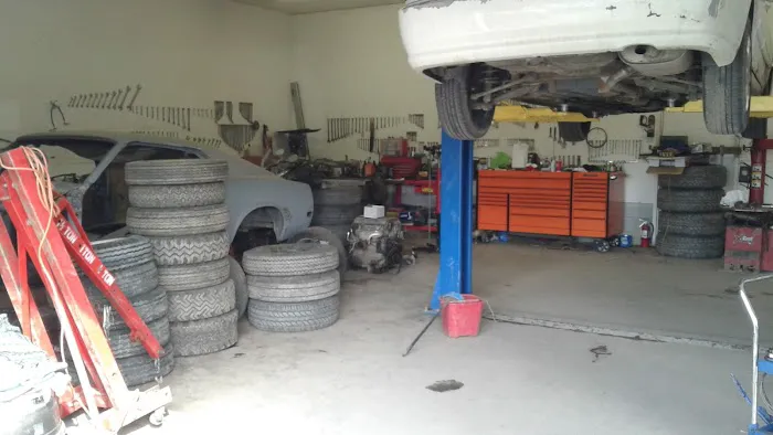 Bucks Automotive And Tire 0