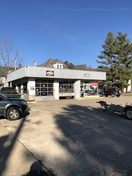Clowes Auto Repair 7