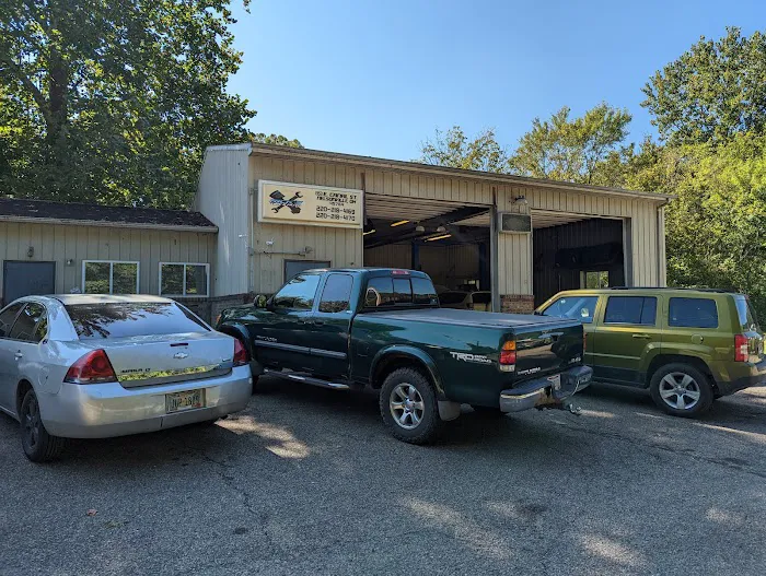 Rick's Tire & Auto 1