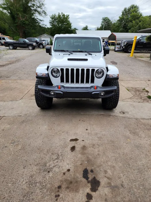 T&R Discount Tires 6