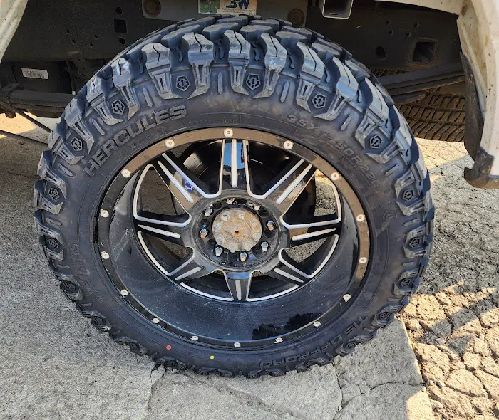 T&R Discount Tires 3