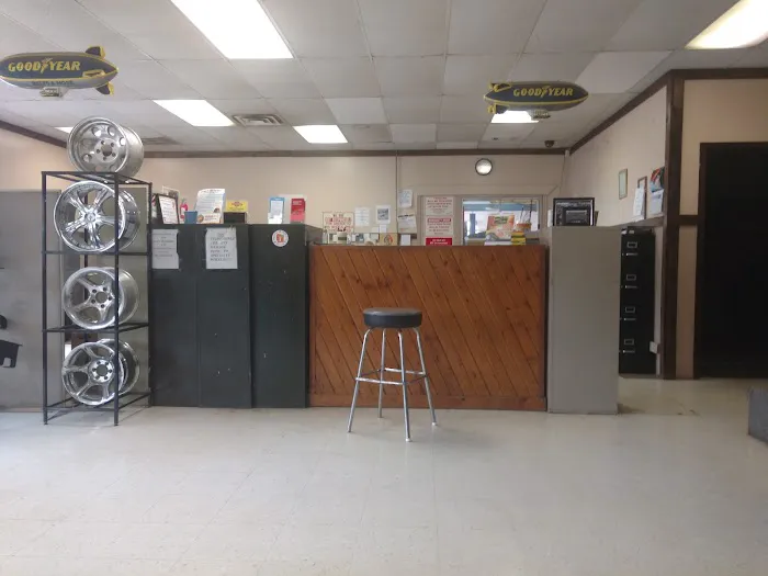 Auto & Truck Tire Center 0