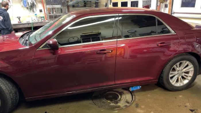B & B Auto Glass 8