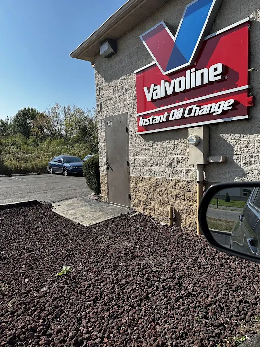 Valvoline Instant Oil Change 9