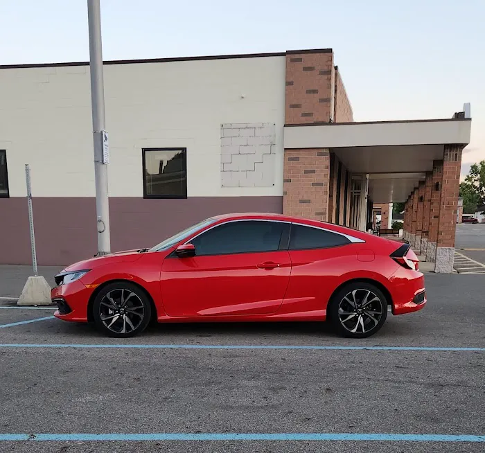 Snokee's Autoglass 1