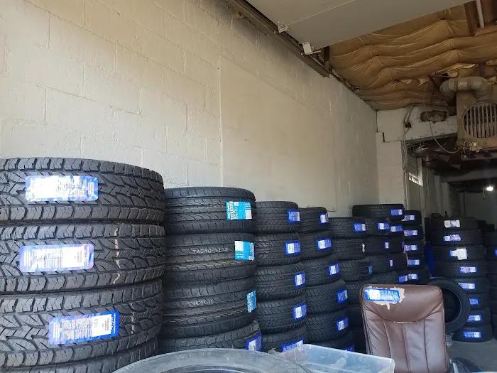 Kings tire 0