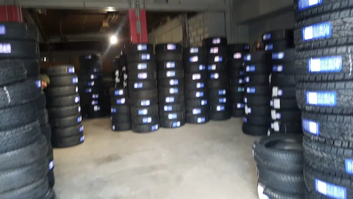 Kings tire 1