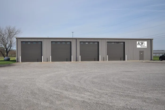 R W Diesel Services 3