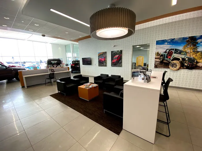 Jeff Wyler Chrysler Dodge Jeep RAM of Columbus Service 2