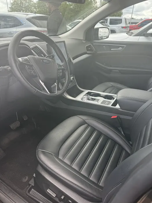 Ricart Ford Service 0