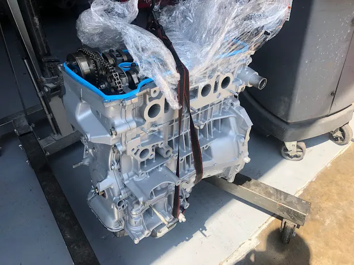 Toro’s Auto 8