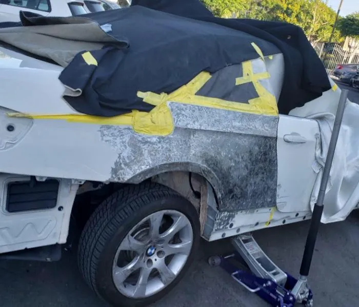 The Golden Frame Collision Center 1
