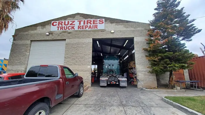 Cruz Tire & Truck Repair 4