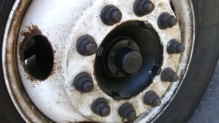 H & R Smog Check & Auto Repair 4