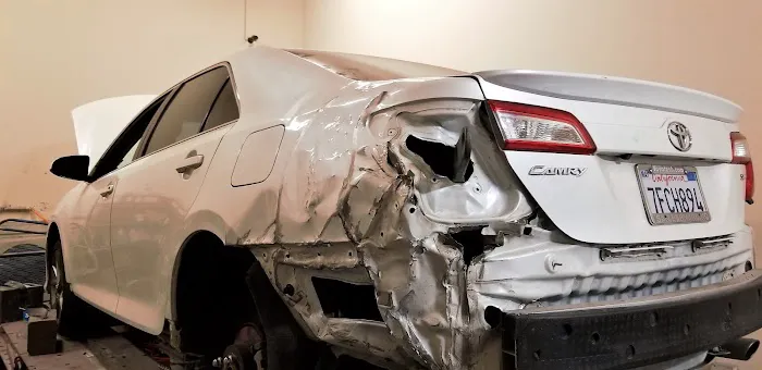 Medina's Collision Center Inc. 1