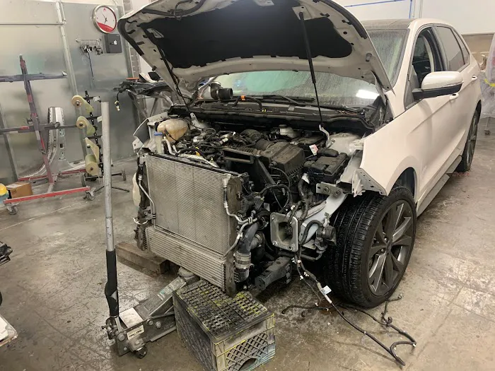 American Collision Center LLC 2