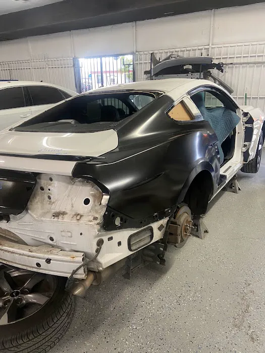 Genuine Customs & Collision Center 2