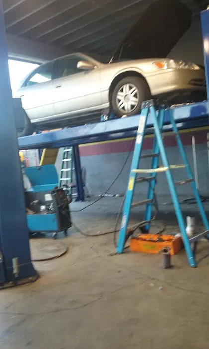 Quick Stop Lifts, Tires & Wheels 3