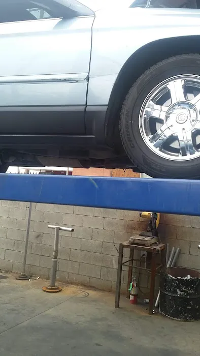 Quick Stop Lifts, Tires & Wheels 6