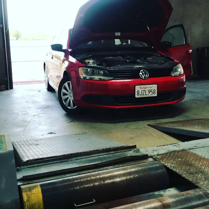 Tomateros Smog Check 2